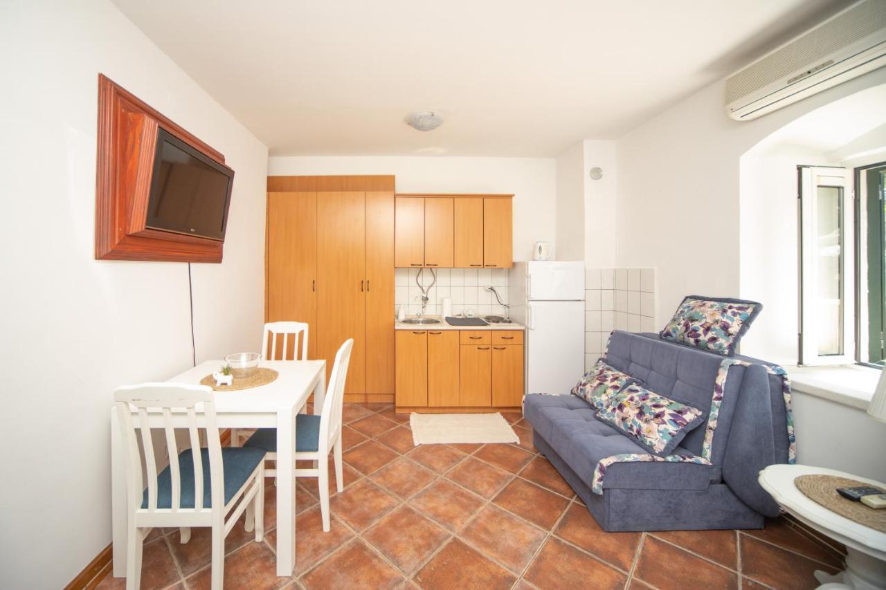 Kamena Palata Apartments Котор Екстериор снимка