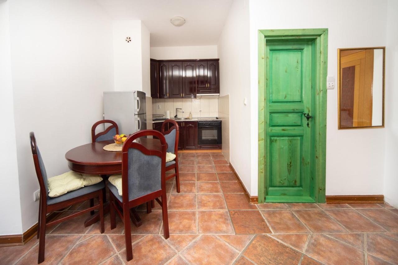 Kamena Palata Apartments Котор Екстериор снимка